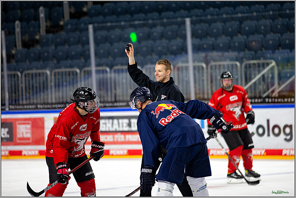 PENNY DEL; Koelner Haie- Red BUll Muenchen Sponsorenspiel; Koeln, 08.11.2022